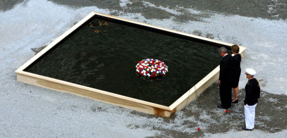 George Bush, Laura Bush