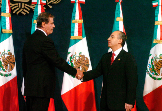FELIPE CALDERON TAKES POWER AS MEXICO'S PRESIDENT BY SURPRISE