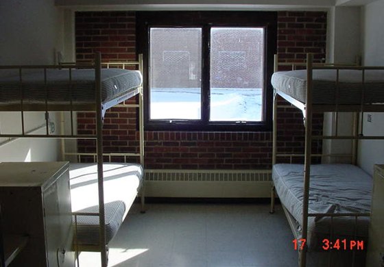 At the federal prison in Waseca, Minn., where ex-Enron CEO Jeffrey Skilling will serve his sentence, ‘you’d walk into certain parts and immediately feel like you were on a college campus,’ said former inmate Chuck Butler, who served for three months