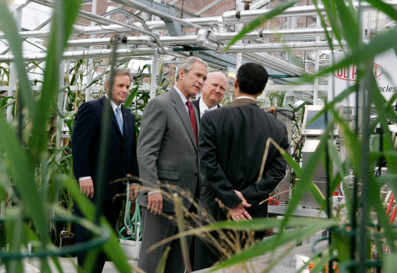 U.S. President George W. Bush tours the DuPont Experimental Station in Delaware