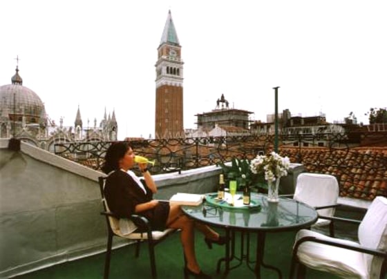 Hotel Ai Do Mori, located in the heart of Venice, offers a cozy family atmosphere featuring bright and welcoming rooms, most with a view of San Marco's bell tower. 