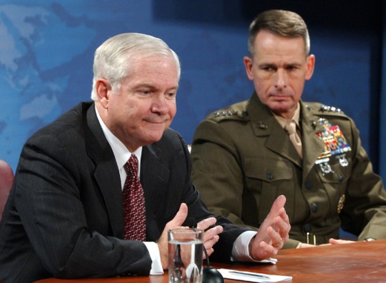 Robert Gates, Peter Pace