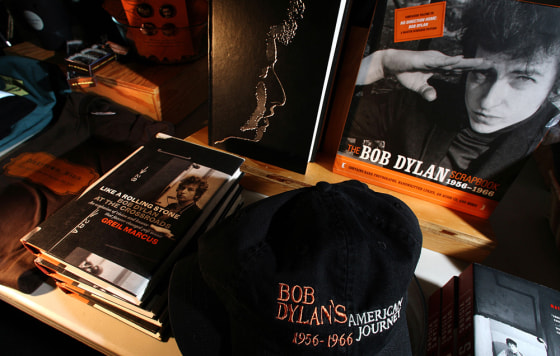 Dylan Exhibit At Weisman Art Museum