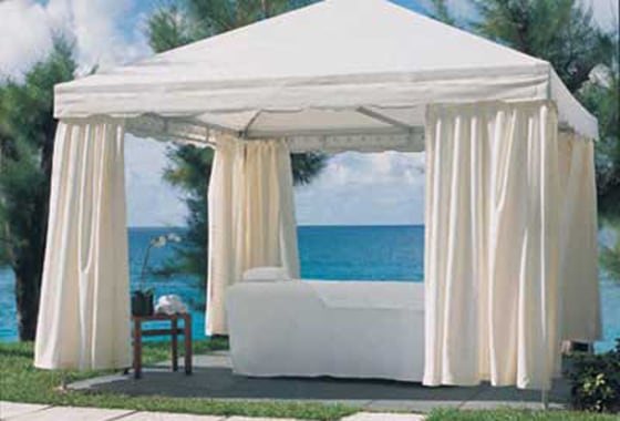 You’ll find warm breezes, sand and sea, plus luxury spa treatments for two at the One & Only Ocean Club at Paradise Island in the Bahamas.