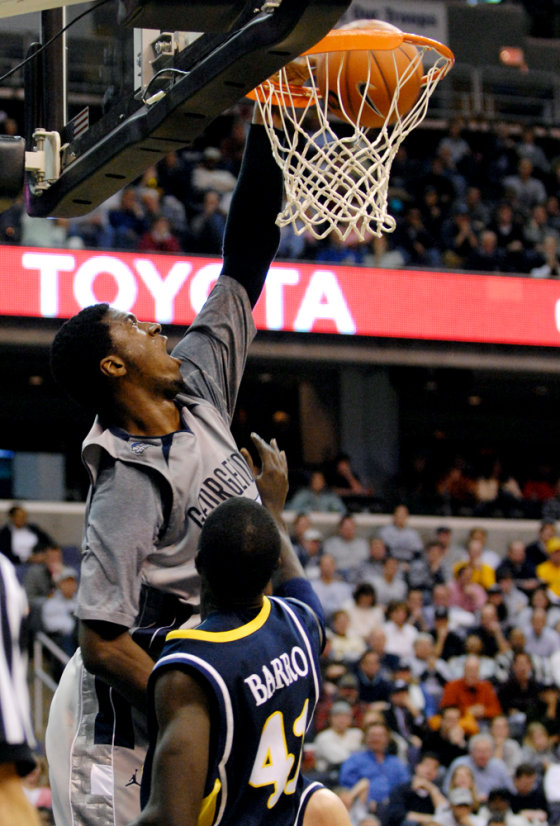 Roy Hibbert, Ousmane Barro