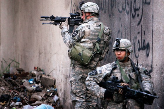 U.S., militiamen in bloody fighting in Baghdad