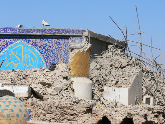 Insurgents Destroy Samarra Minarets