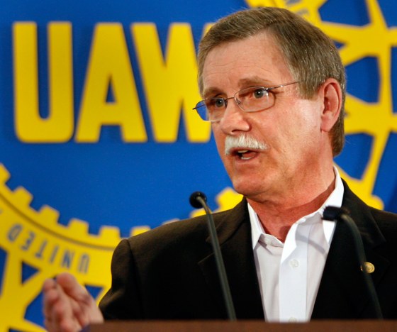United Auto Workers President Ron Gettelfinger responds to news that Cerberus Capital Management LP will buy a majority of DaimlerChrysler in Detroit