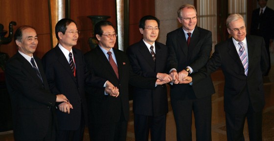 L - R) Japan's chief negotiator Kenichir