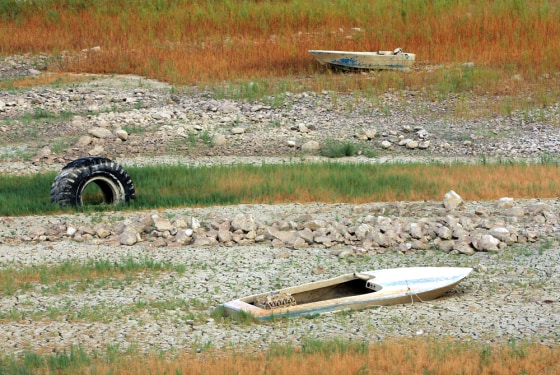 Drought Drops Lake Mead Water Level To 40 Year Lows