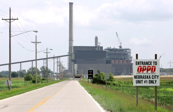 The Omaha Public Power District's coal-fired power plant will soon have scrubbers that inject chemicals to reduce airborne pollutants. But that same process means more ash will end up in a landfill. (AP Photo/Nati Harnik)