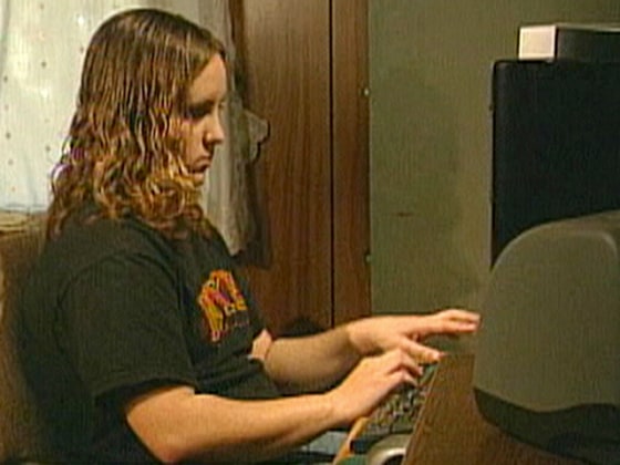 This teen thought that she was already being smart just by setting her online profile to "private." A new online friend, "19-year-old Matt" shows her otherwise. "Matt" turned out to be Det. Frank Dannahey, who was illustrating online dangers to teens and their parents.