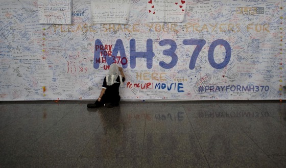 Image: MALAYSIA-CHINA-VIETNAM-MALAYSIAAIRLINES-TRANSPORT-ACCIDENT