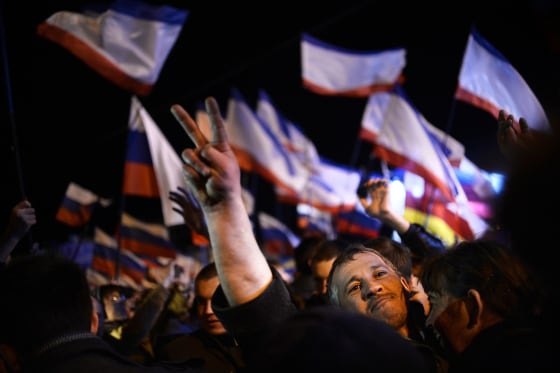 Image: TOPSHOTS-UKRAINE-RUSSIA-UNREST-POLITICS-CRIMEA