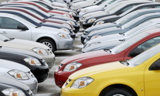 GM is battling to salvage its reputation and help owners of cars involved in the automaker's recall of vehicles with a faulty ignition switch