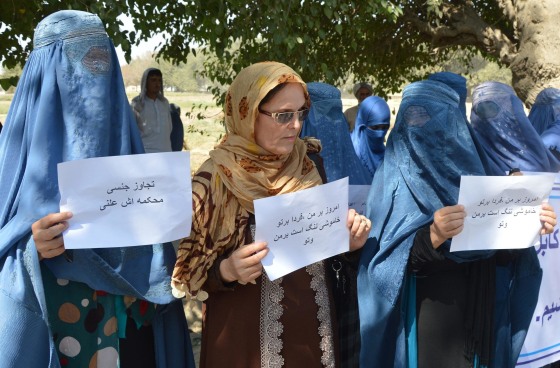 Image: Afghan court sentences convicted rapists to death