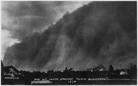 Image: A 'black blizzard' dust storm in South Dakota, 1934