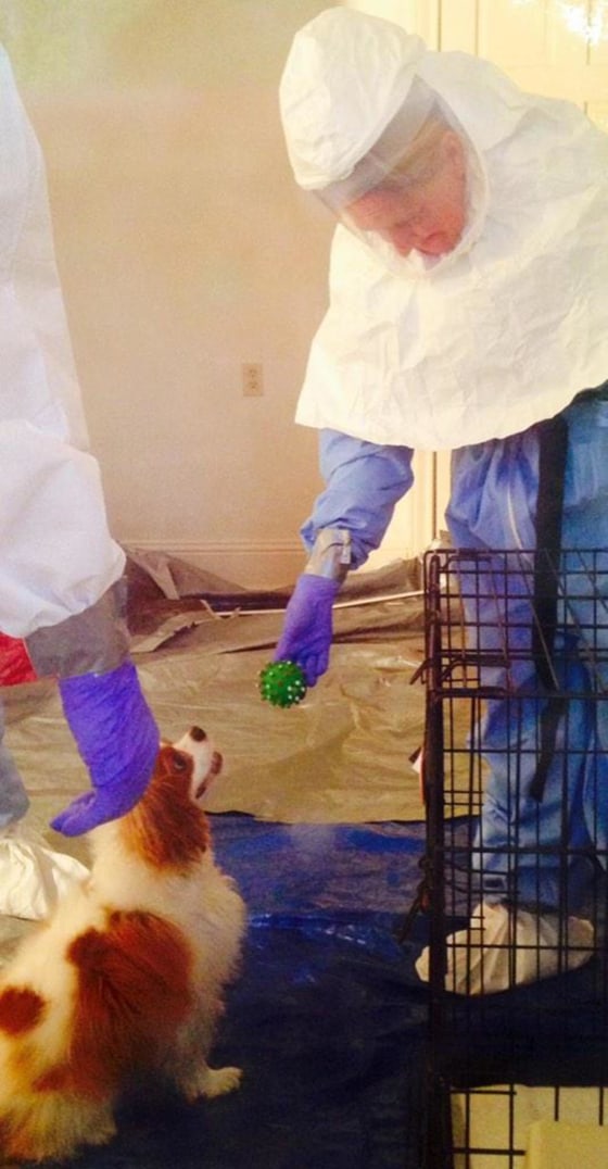 The dog belonging to Nina Pham, the Dallas nurse who contracted Ebola after treating Thomas Eric Duncan, has shown an upbeat and positive attitude during his quarantine.