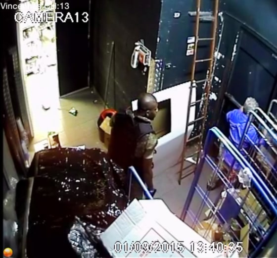 Image: Inside Paris market hostage scene