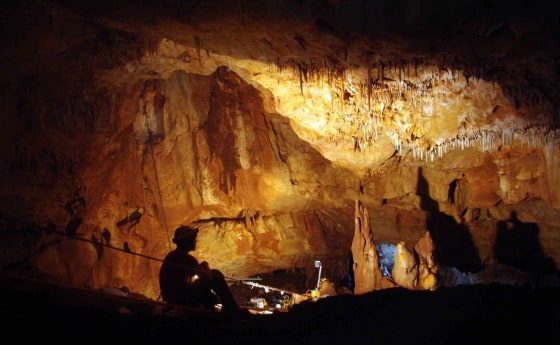 Image: Manot Cave