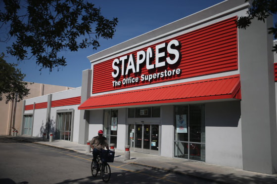 Staples, the No. 1 office supply chain, has offered to buy its closest rival, Office Depot, in a cash and stock deal.