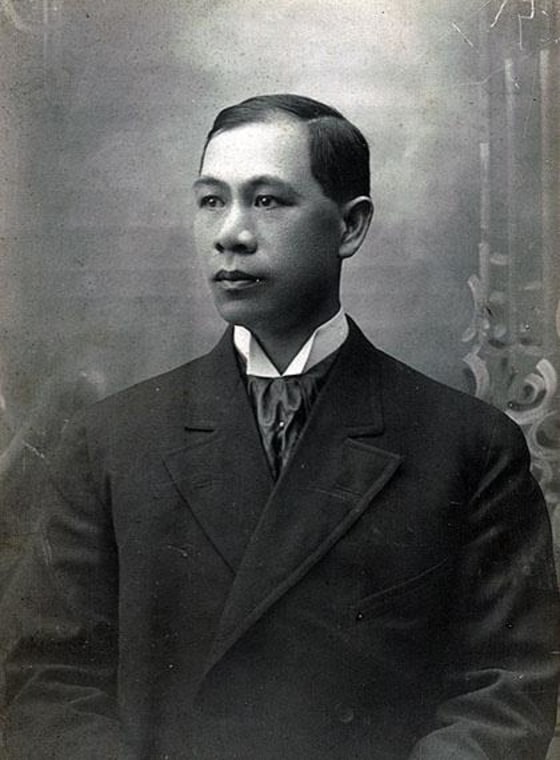 The California Supreme Court finally erased one of the last vestiges of the state’s anti-Chinese laws by granting a law license posthumously to Hong Yen Chang, an immigrant who was barred because of his race in 1890.