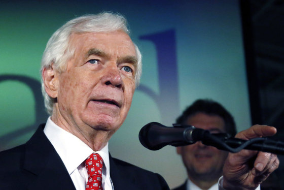 Image: Thad Cochran addresses supporters and volunteers at his runoff election victory party