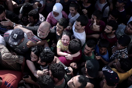 Image: GREECE-IMMIGRATION-POLICE