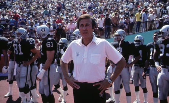 Photo of Tom Flores