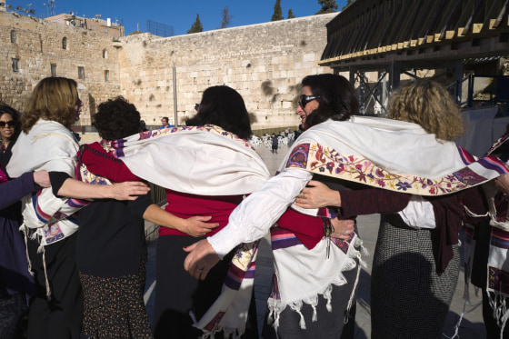 Image: Women of the Wall at Western Wall in Jerusalem
