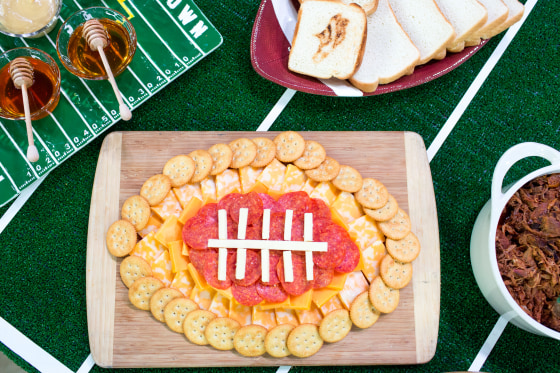 7 ways to get your home ready for a Super Bowl party