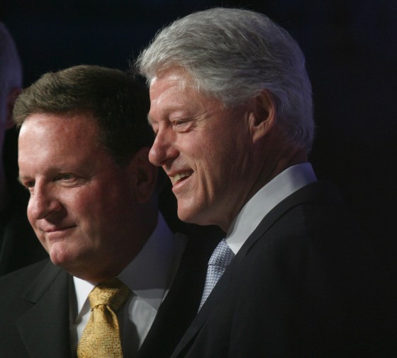 Billionaire Ex-Clinton Ally Ron Burkle Quiet About Support for Hillary in 2016