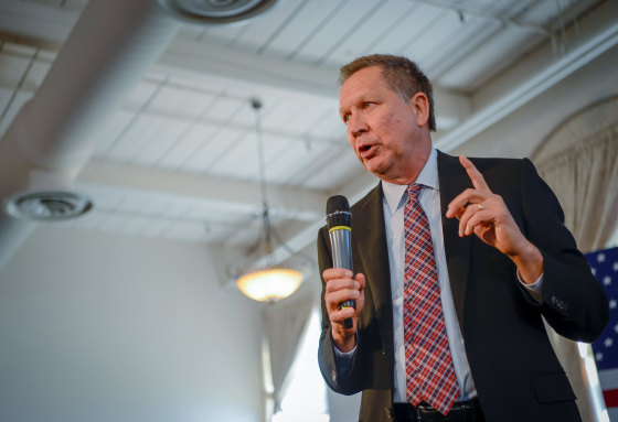 Image: U.S. Republican presidential candidate, Ohio Gov. John Kasich, addresses a packed room at a town hall meeting in Savage, Maryland