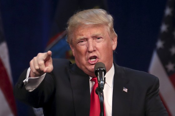 Image: U.S. Republican presidential candidate Donald Trump points at the media as he speaks during a campaign rally in Syracuse, New York