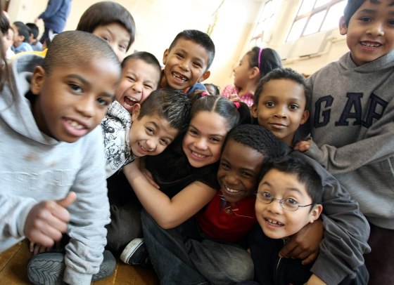 Minnesota Timberwolves Host Latino Reading Time-Out
