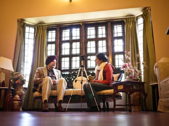 Singh Bhalla with Partition witness Trilok Singh Suri in Chandigarh, Haryana, India.