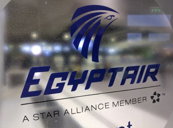 Image: Egyptair counter at Charles de Gaulle Airport outside Paris