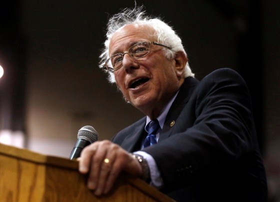 Image: Democratic U.S. presidential candidate Sanders speaks at a campaign rally in Salem, Oregon
