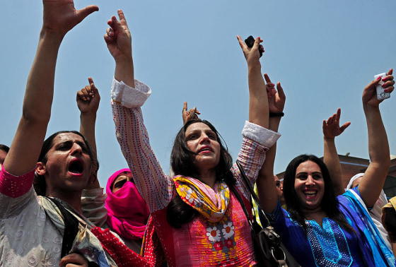 Pakistani eunuchs and transgenders demon