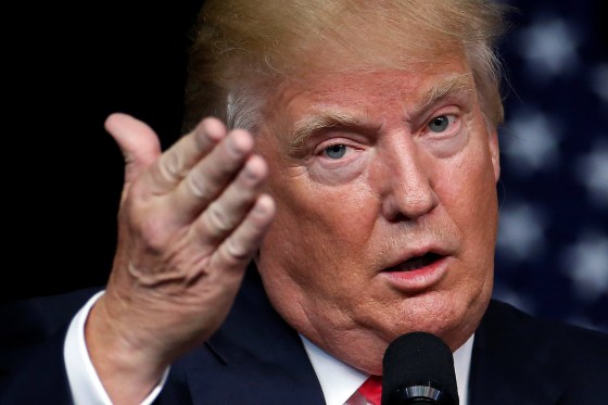 Image: Republican presidential nominee Donald Trump speaks at a campaign rally in Scranton