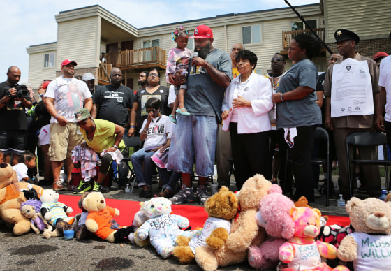 Image: Michael Brown memorial ceremony