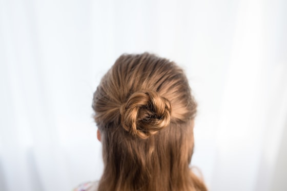 Easy hairstyles for girls that you can create in minutes