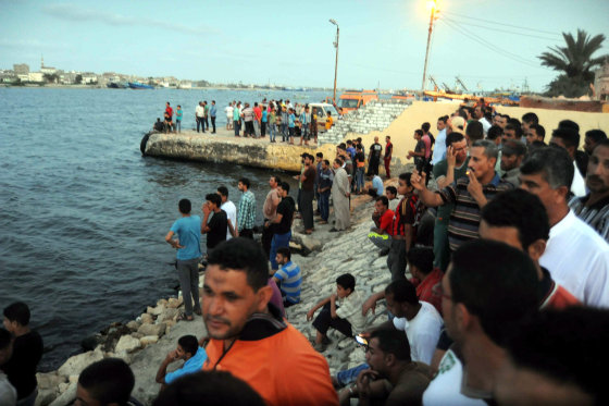 Image: 42 dead after a boat carrying migrants capsized off the shore of Egypt