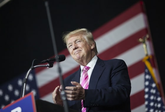 Image: Republican Presidential Candidate Donald Trump