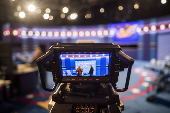 Image: Presidential Debate Between Donald Trump and Hillary Clinton in Saint Louis, Missouri