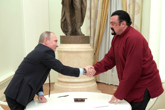 Image: Russia's President Putin meets U.S. actor Seagal in Moscow