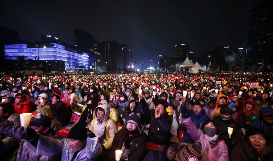 Image: South Korean protest against President Park Geun-Hye in Seoul