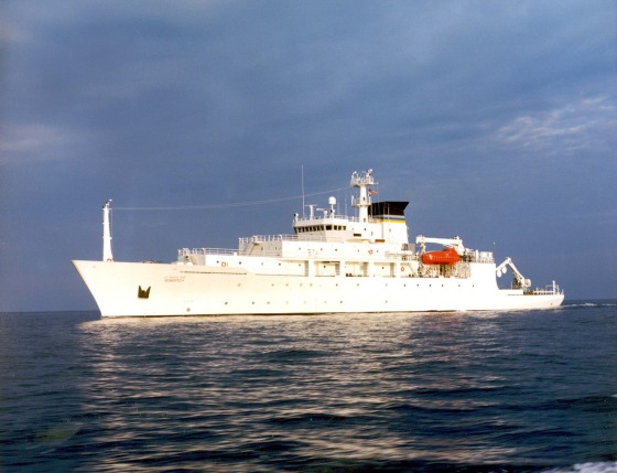 Image: USNS Bowditch