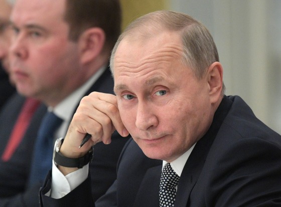 Image: President Vladimir Putin holds a meeting with Russian businessmen