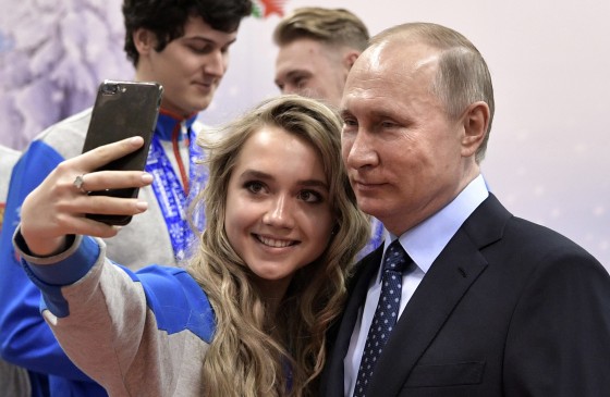 Image: Vladimir Putin poses for a photo